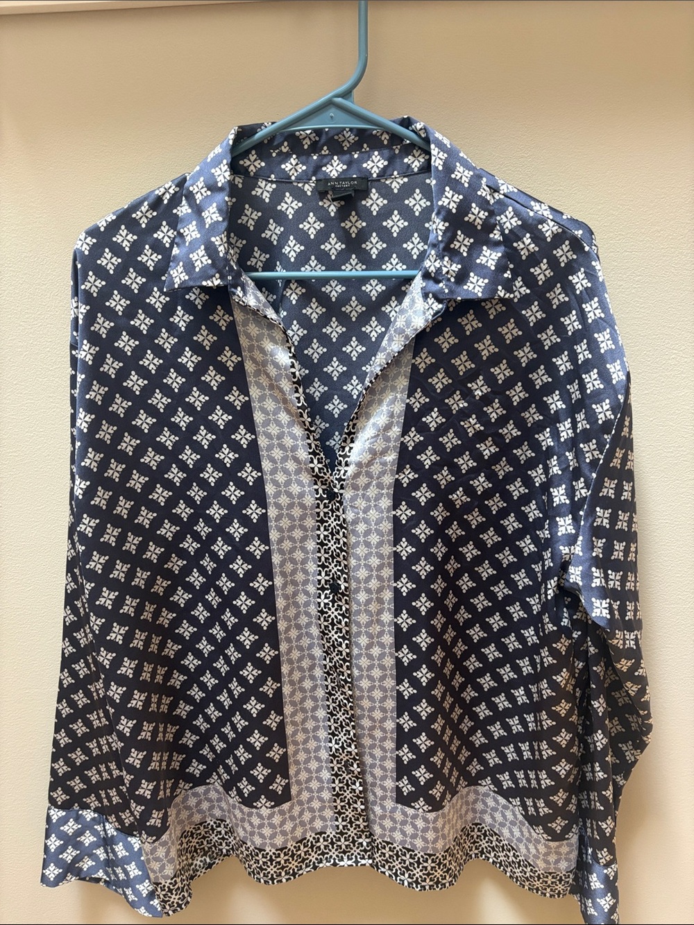 Ann Taylor Factory Navy and White Patterned Button-Down Shirt